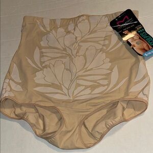 Maidenform Women's Floral High-Waist Panties - Cream 2xL